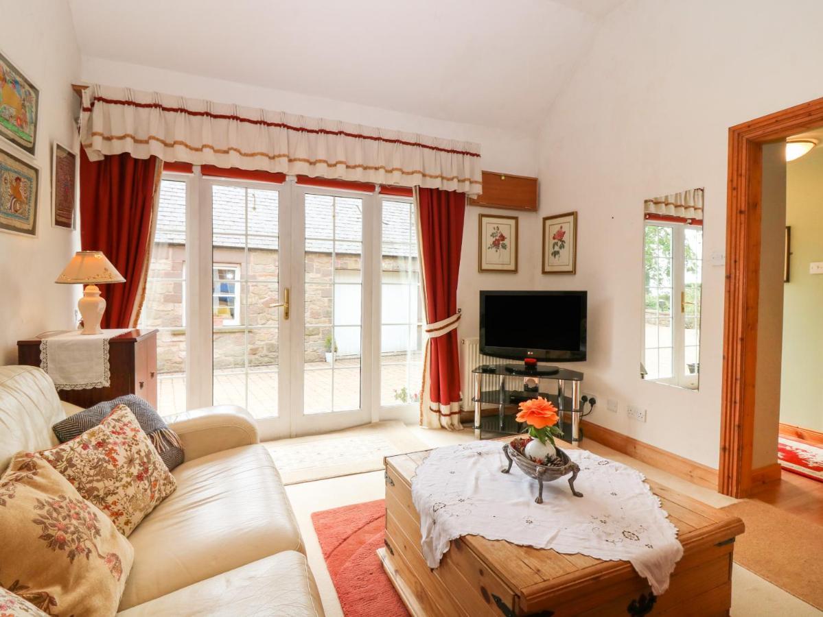 The Coach House Villa Duns ภายนอก รูปภาพ